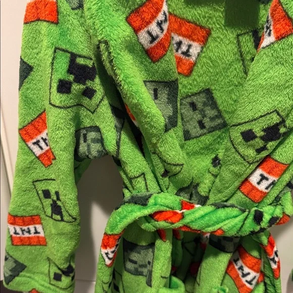 Boys Minecraft Robe - Picture 3 of 6